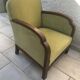 Fauteuil club en velours vert