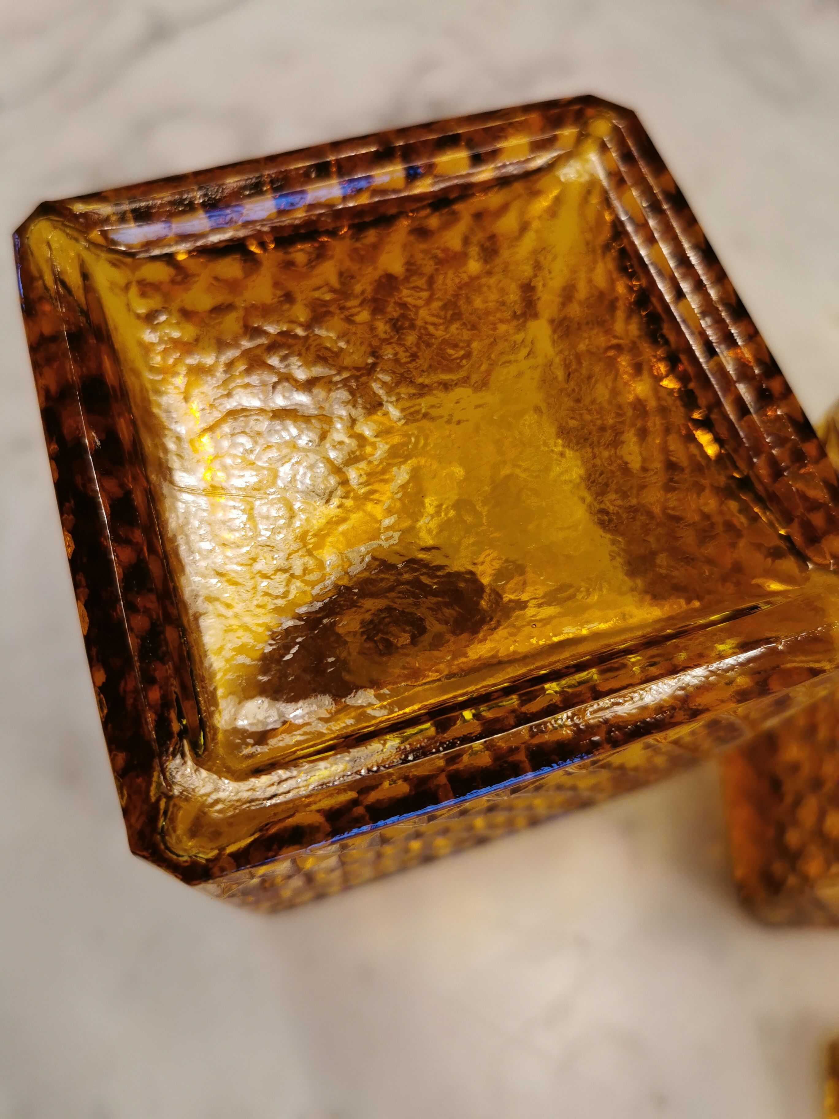 Lot of 2 vintage carafes in amber glass
