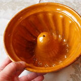 Glazed clay kouglof mould