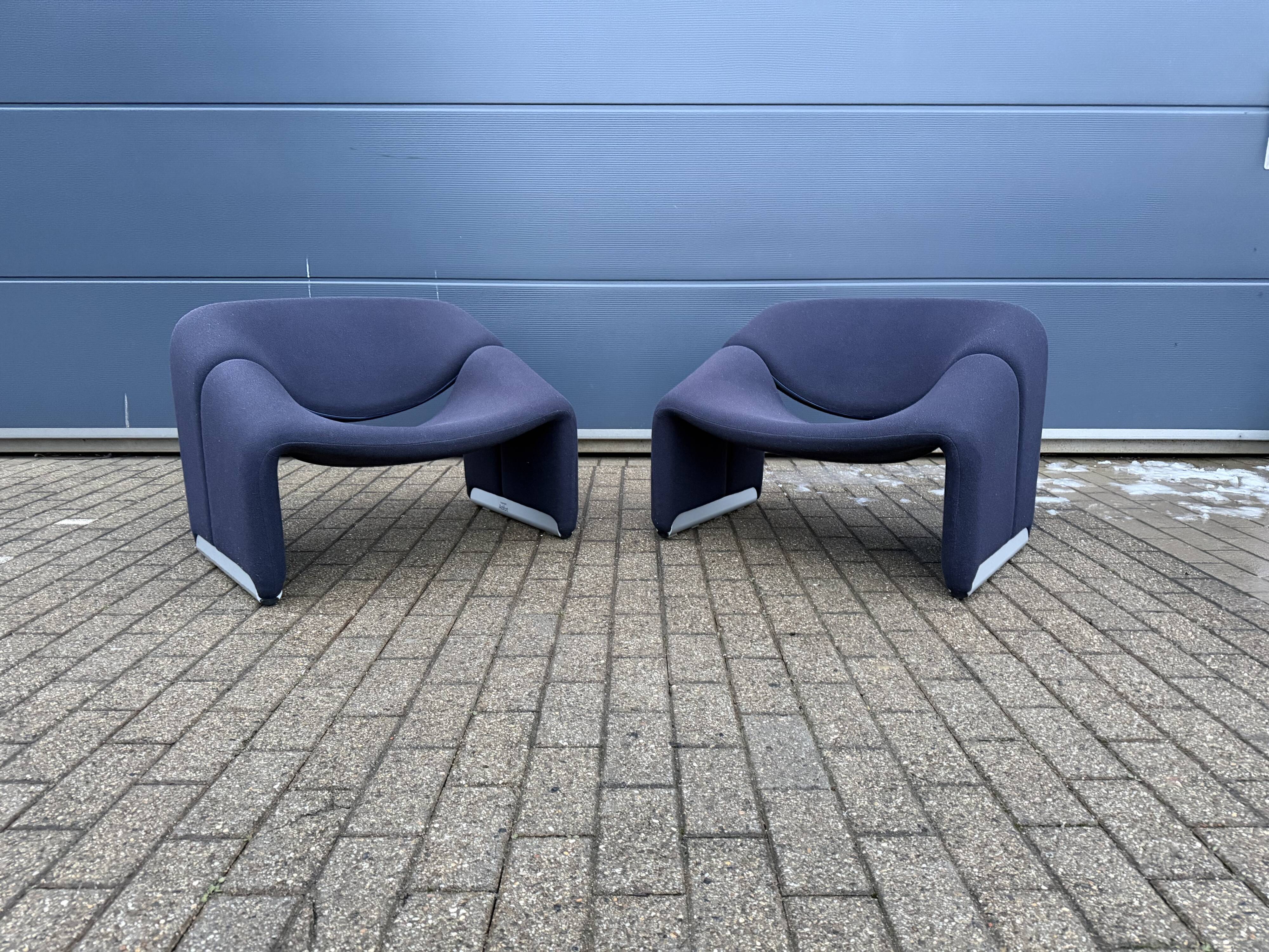 2x Artifort Groovy F598 by Pierre Paulin, Dark Blue, original