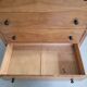 Commode anglaise haute 5 tiroirs marqueterie en ronce