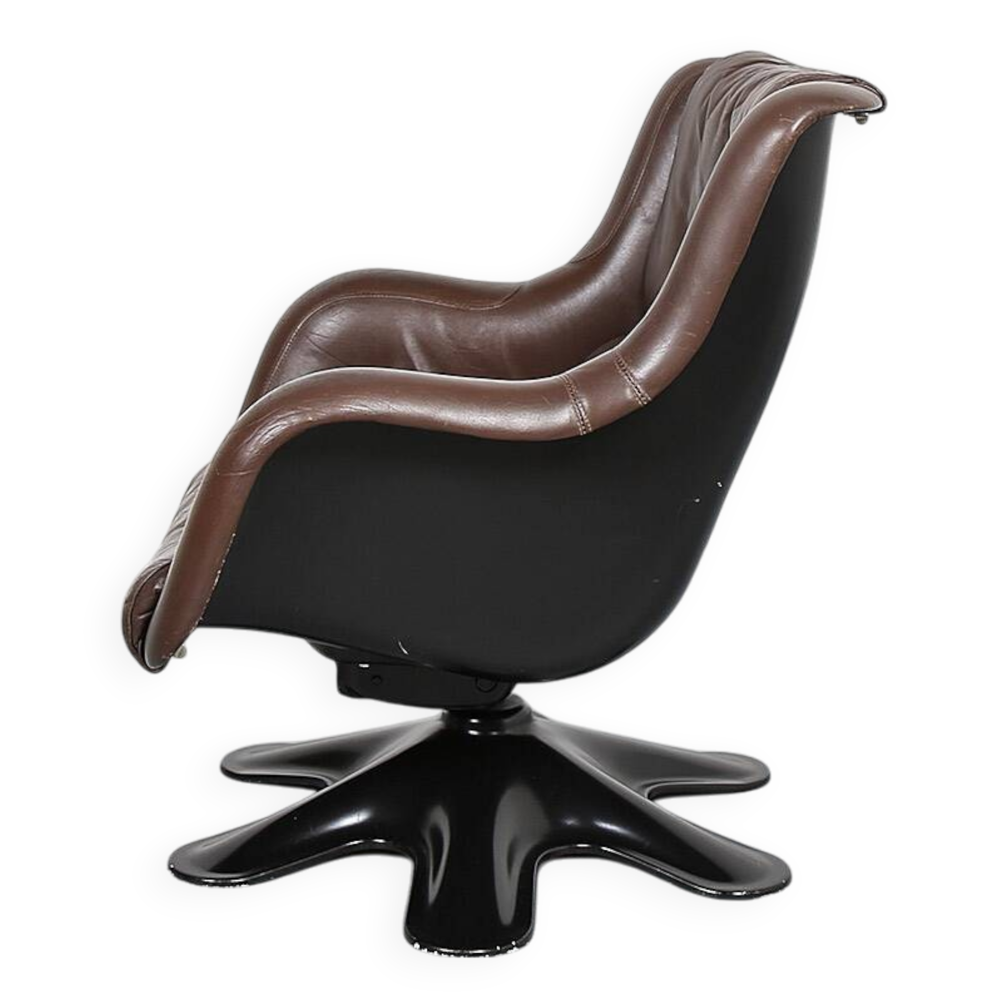 Lounge Chair No. 418 by Finnish Designer Yrjö Kukkapuro for Avarte