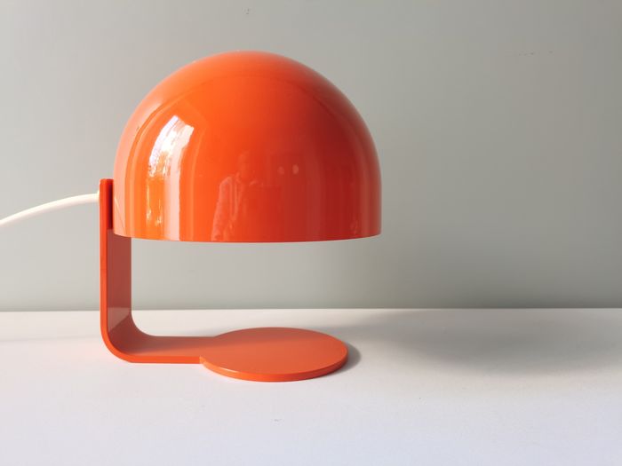 Guzzini table lamp