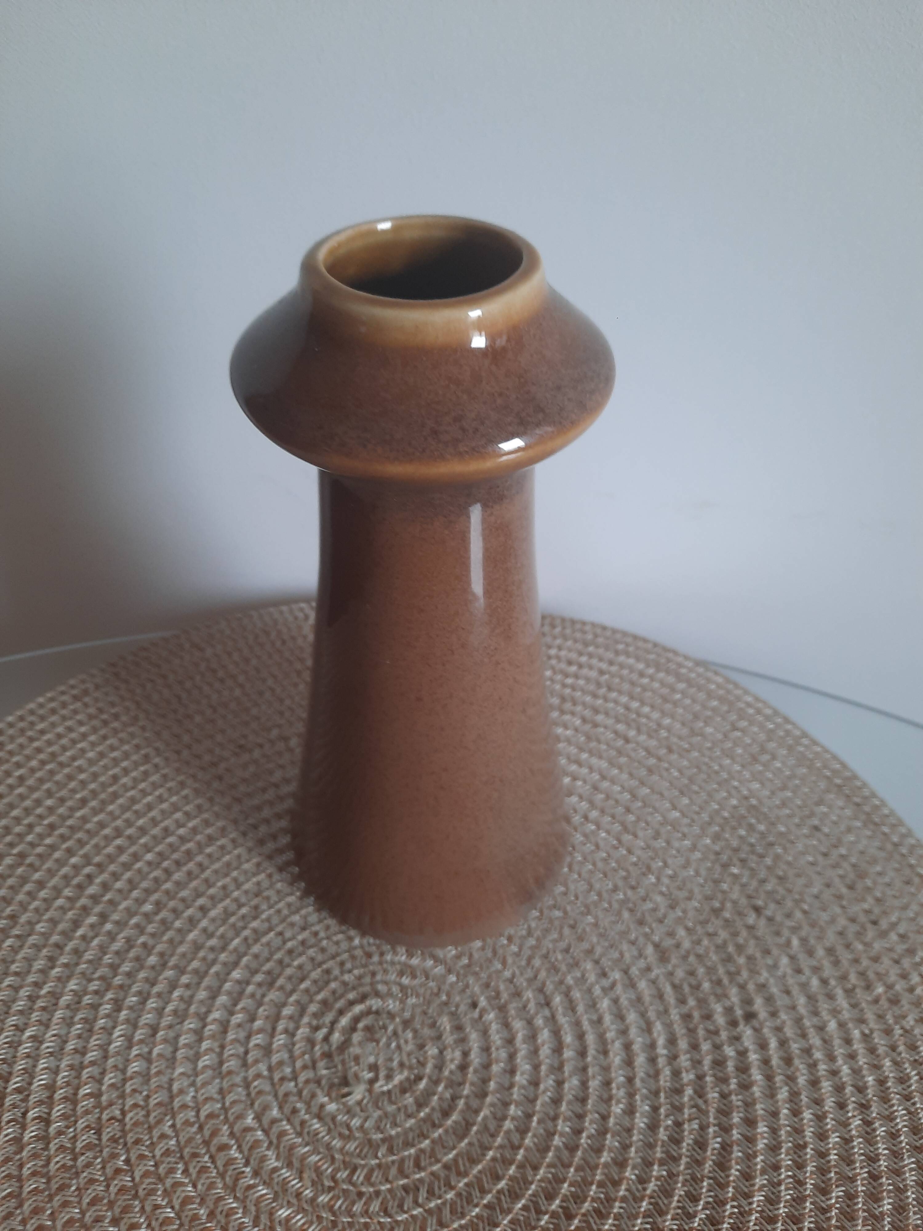 New look vintage vase