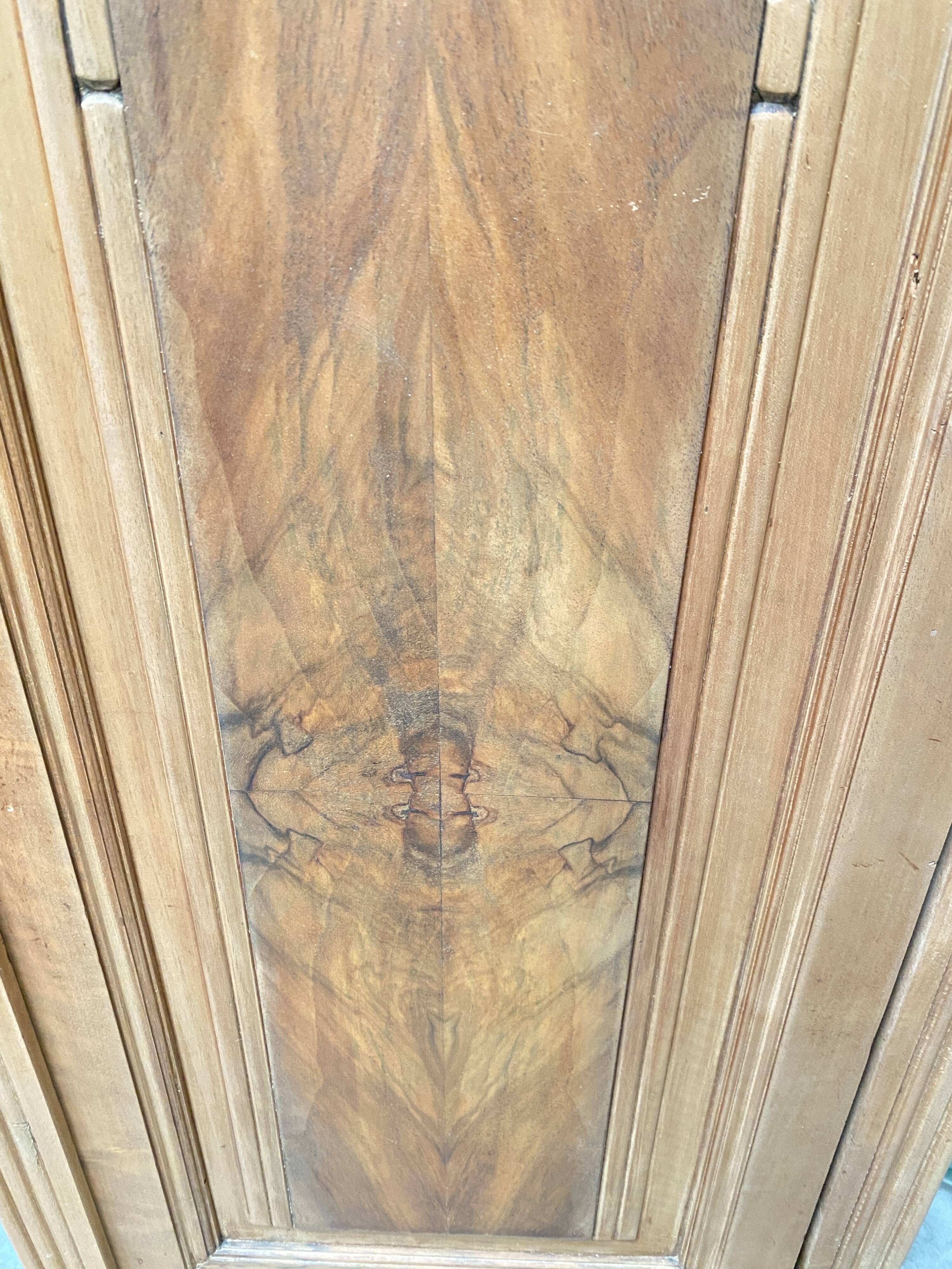 Art Deco "column" display cabinet
