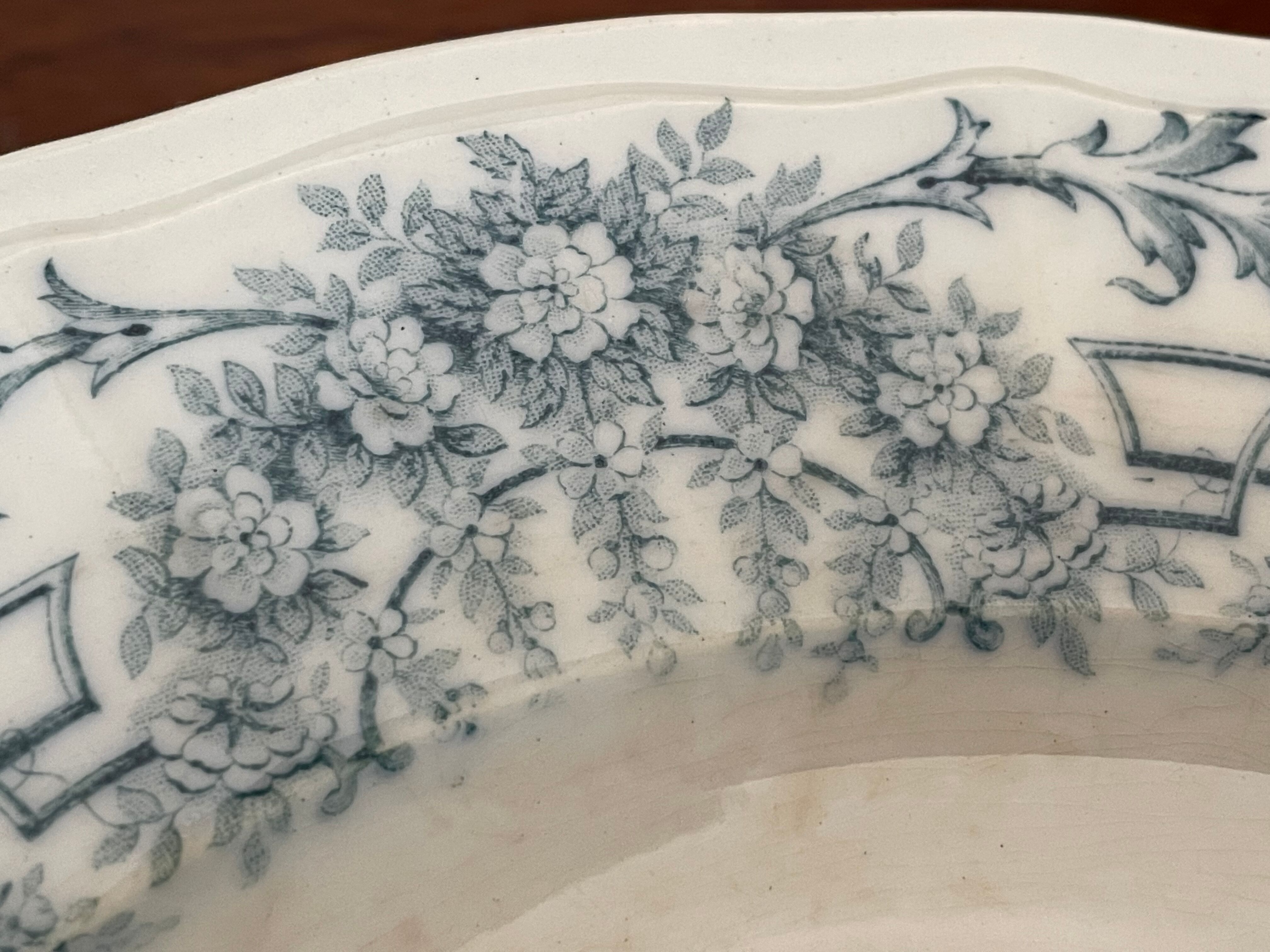 8 St Amand and Hamage iron earth plates