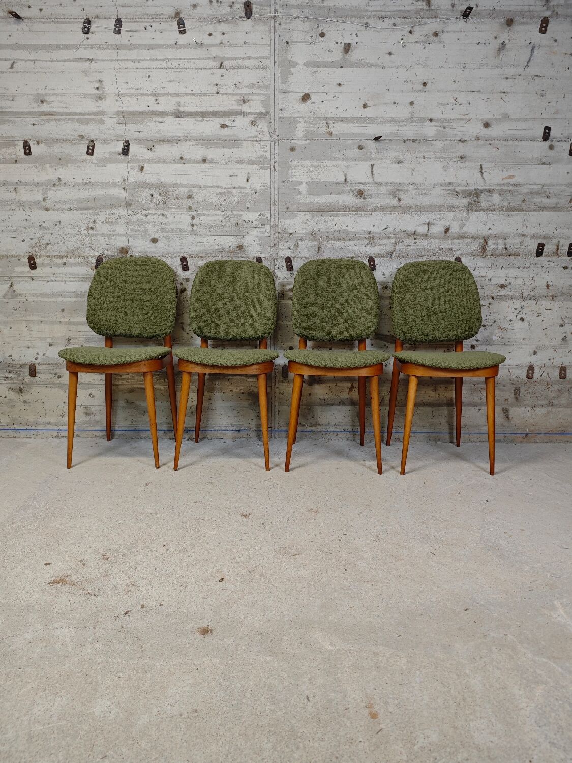 Set of 4 Baumann Pégase chairs