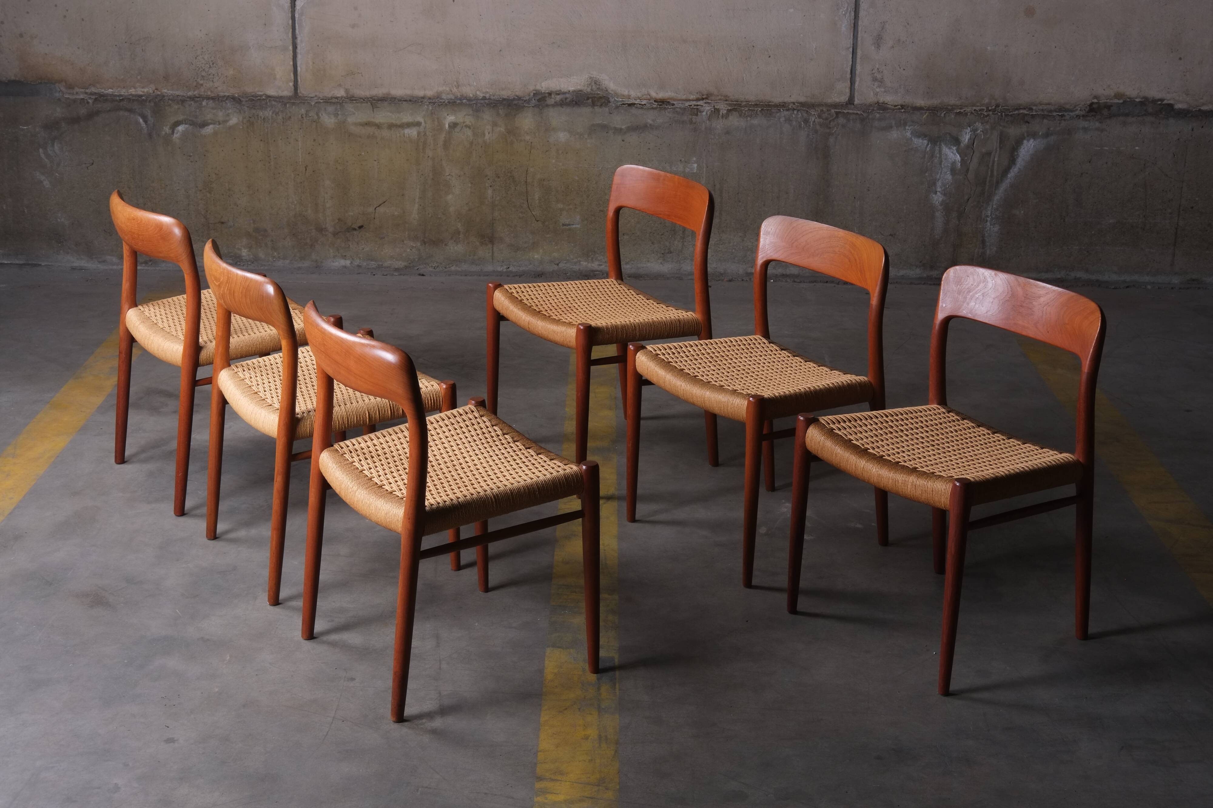 Niels O. Møller model 75 dining chair