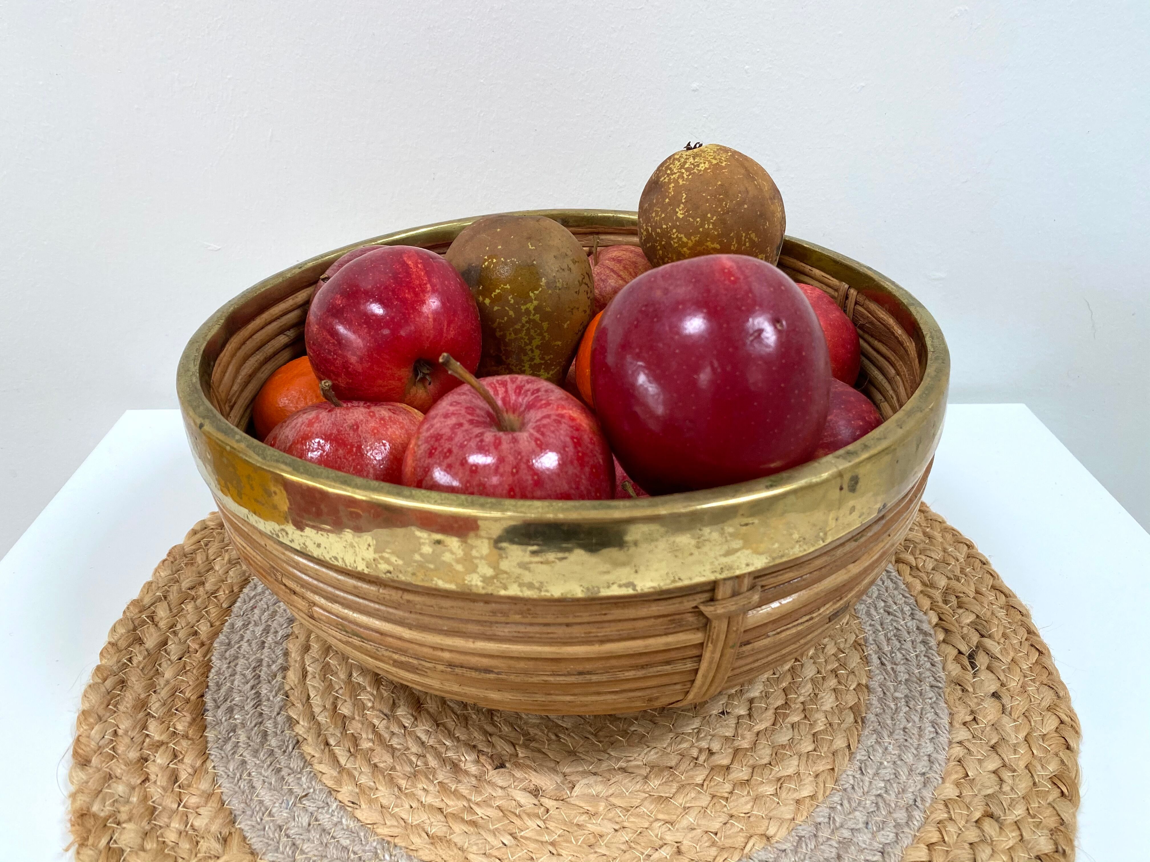 Basket in bamboo and brass from the 70s