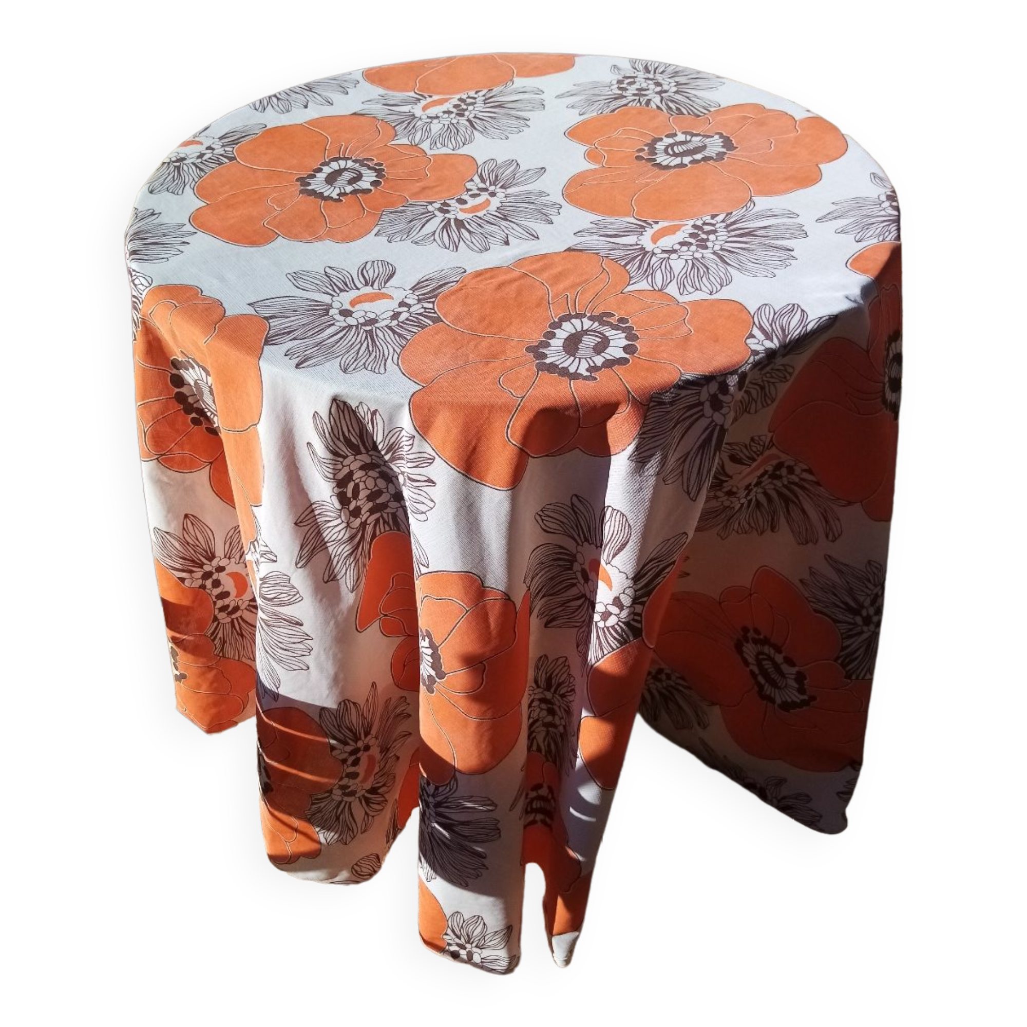 Vintage round tablecloth