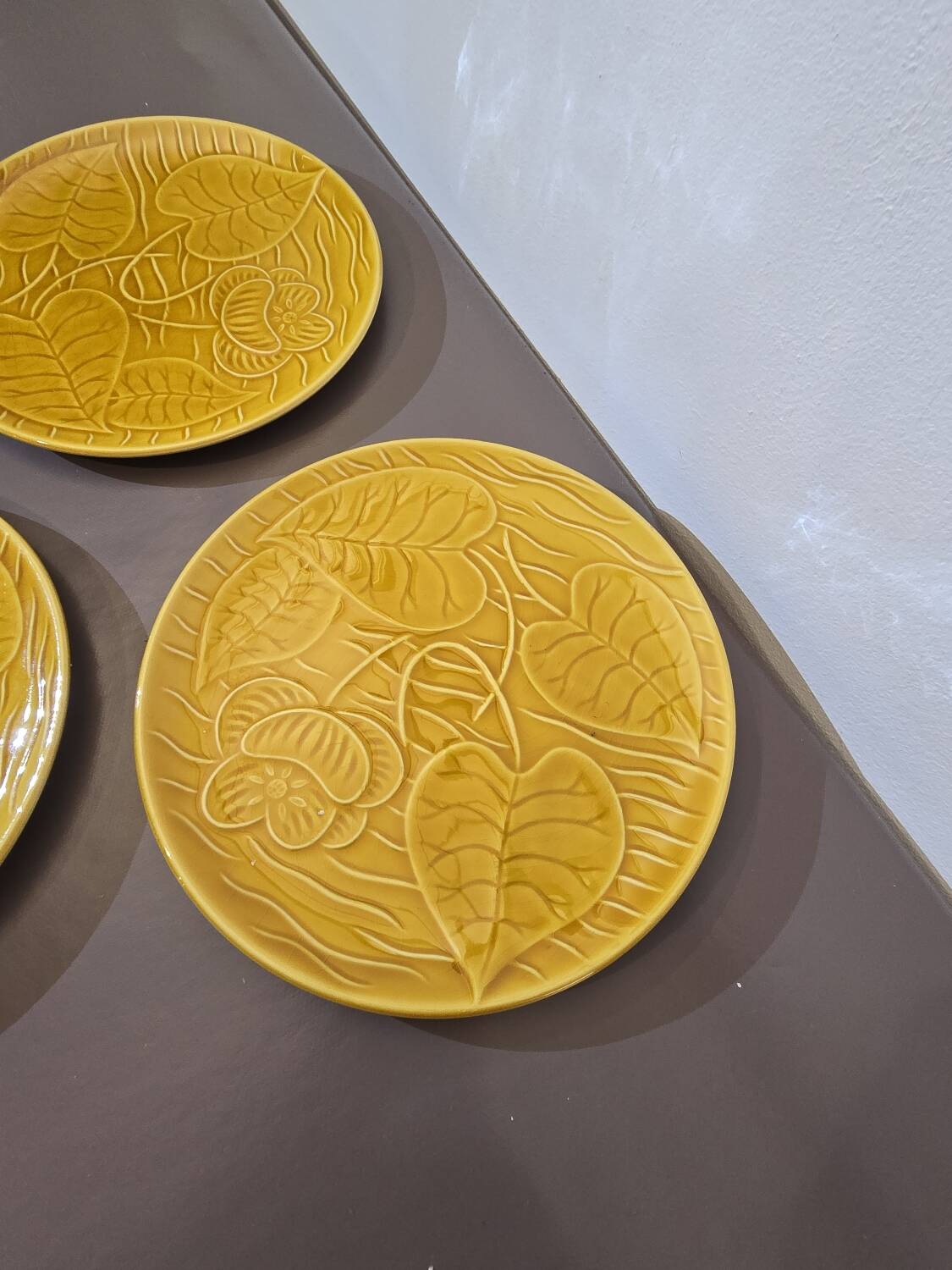 6 Sarreguemines water lily plates