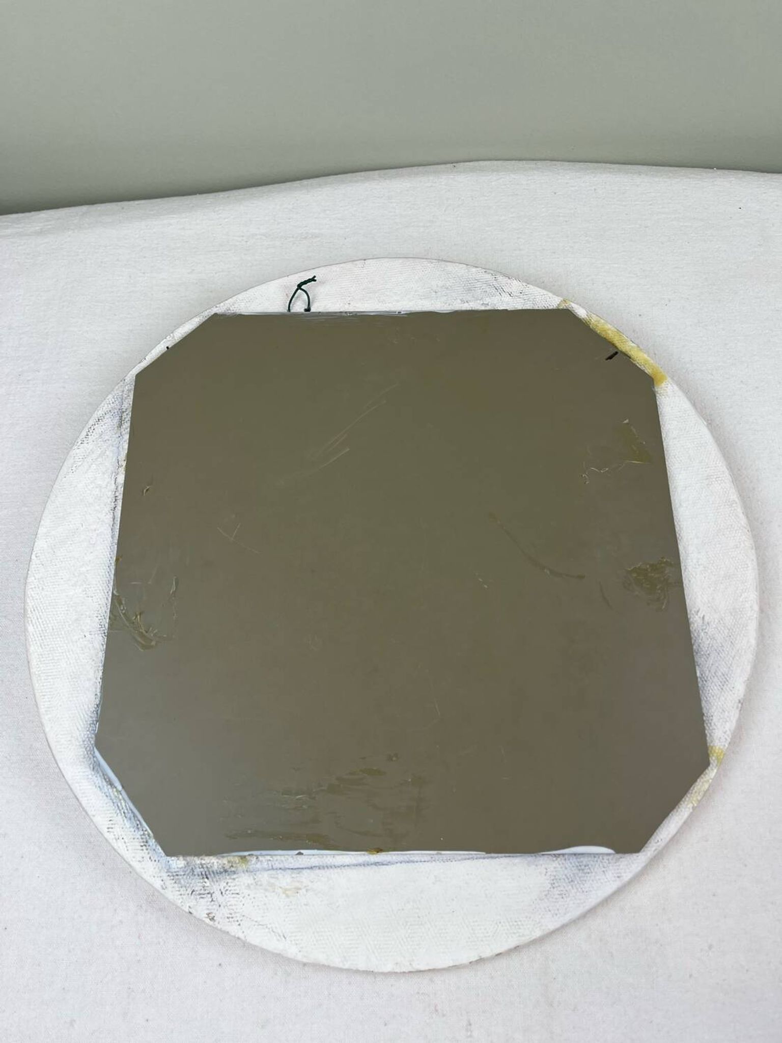 Mirror with a flower crown