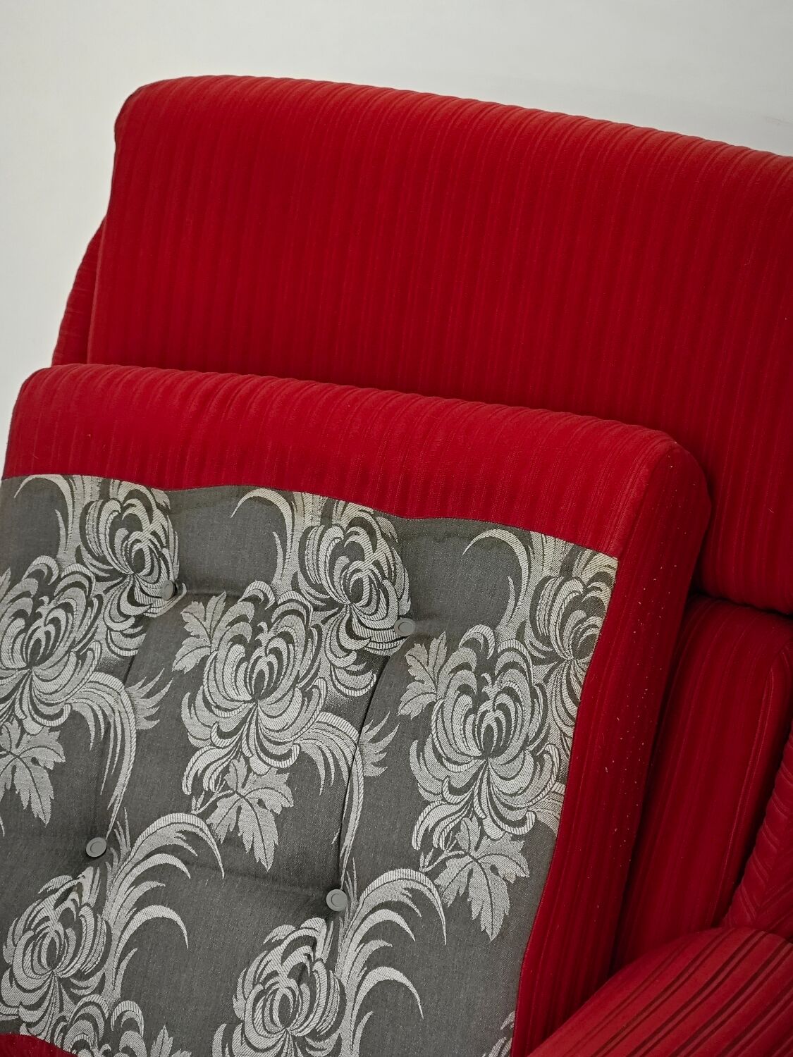 Complete red salon jitona style atlantis space age 1970