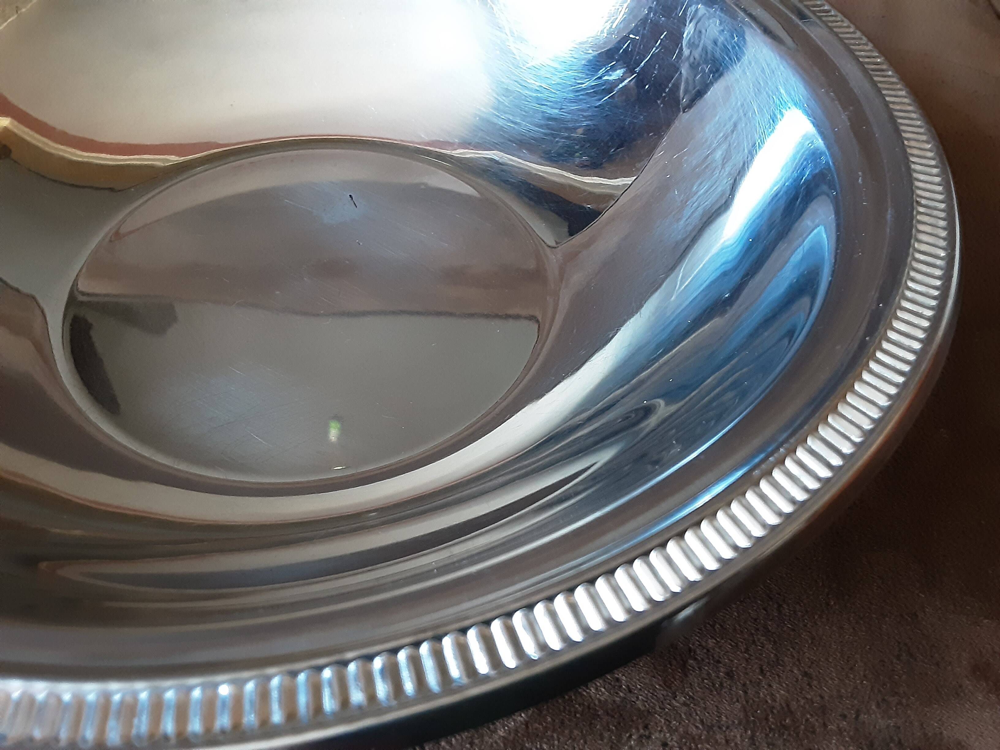 Metal salad bowl
