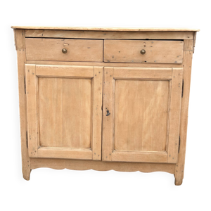 buffet massif rénové