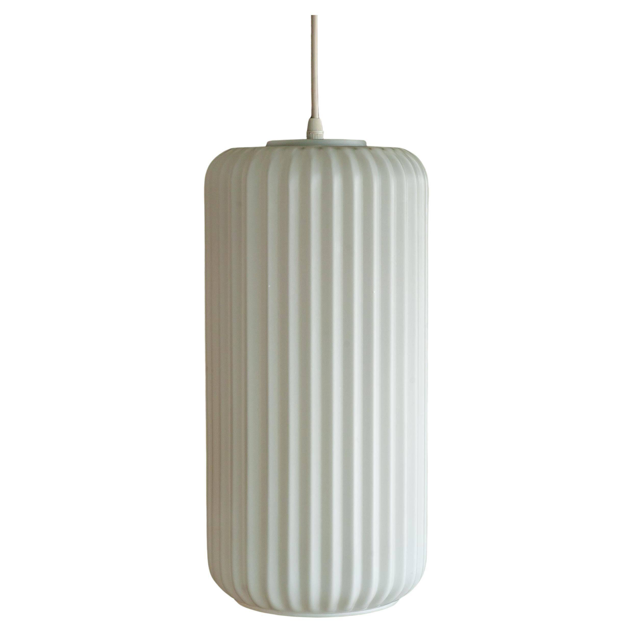 Large Italian architectural pendant loght in opaline glass - Attributed to Arredoluce.