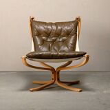 Sigurd Ressell Falcon Chair with Ottoman in brown leather for Vatne Møbler