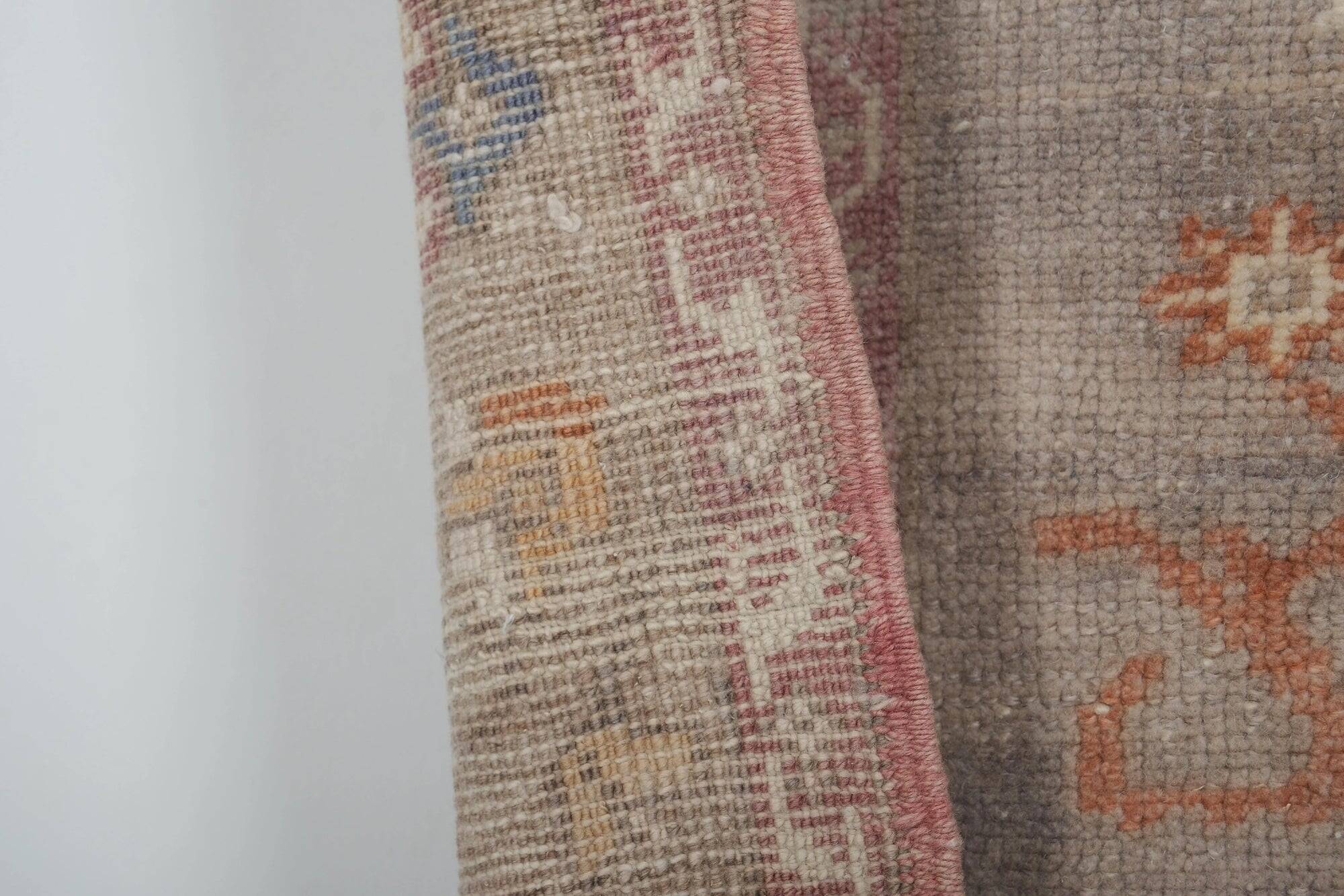 Vintage Turkish hallway rug 142x254 cm