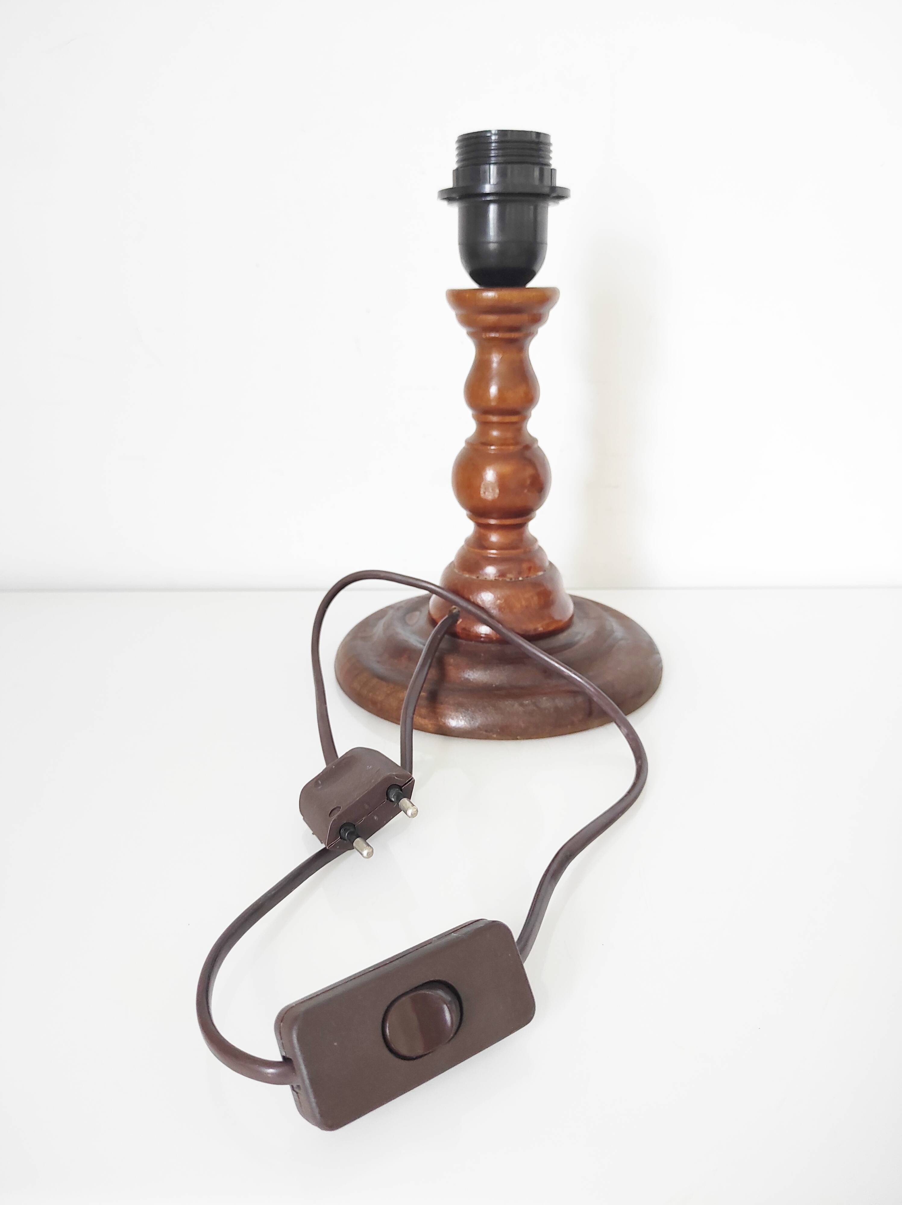 Turned wooden lamp base