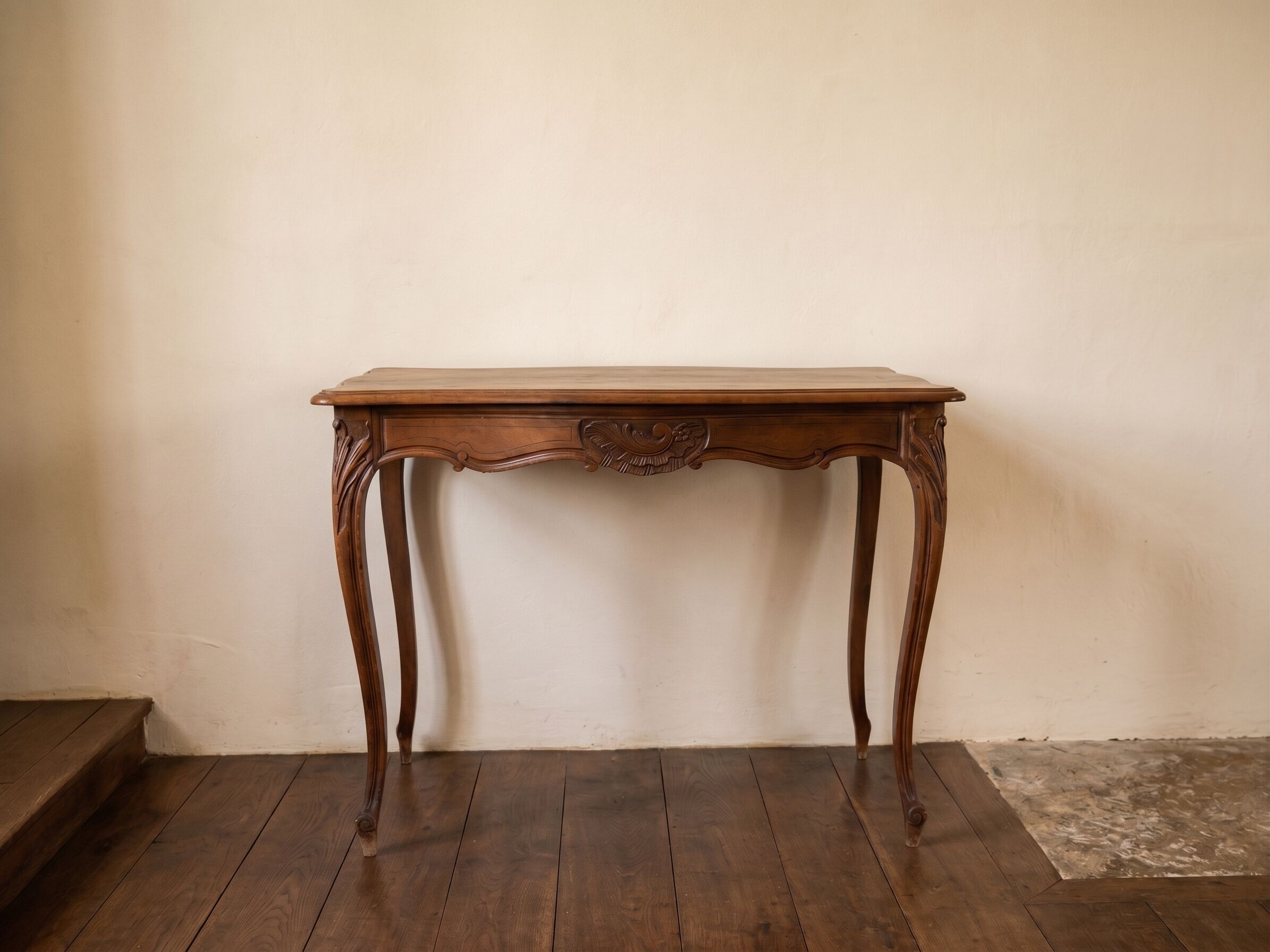 Selling an antique desk.