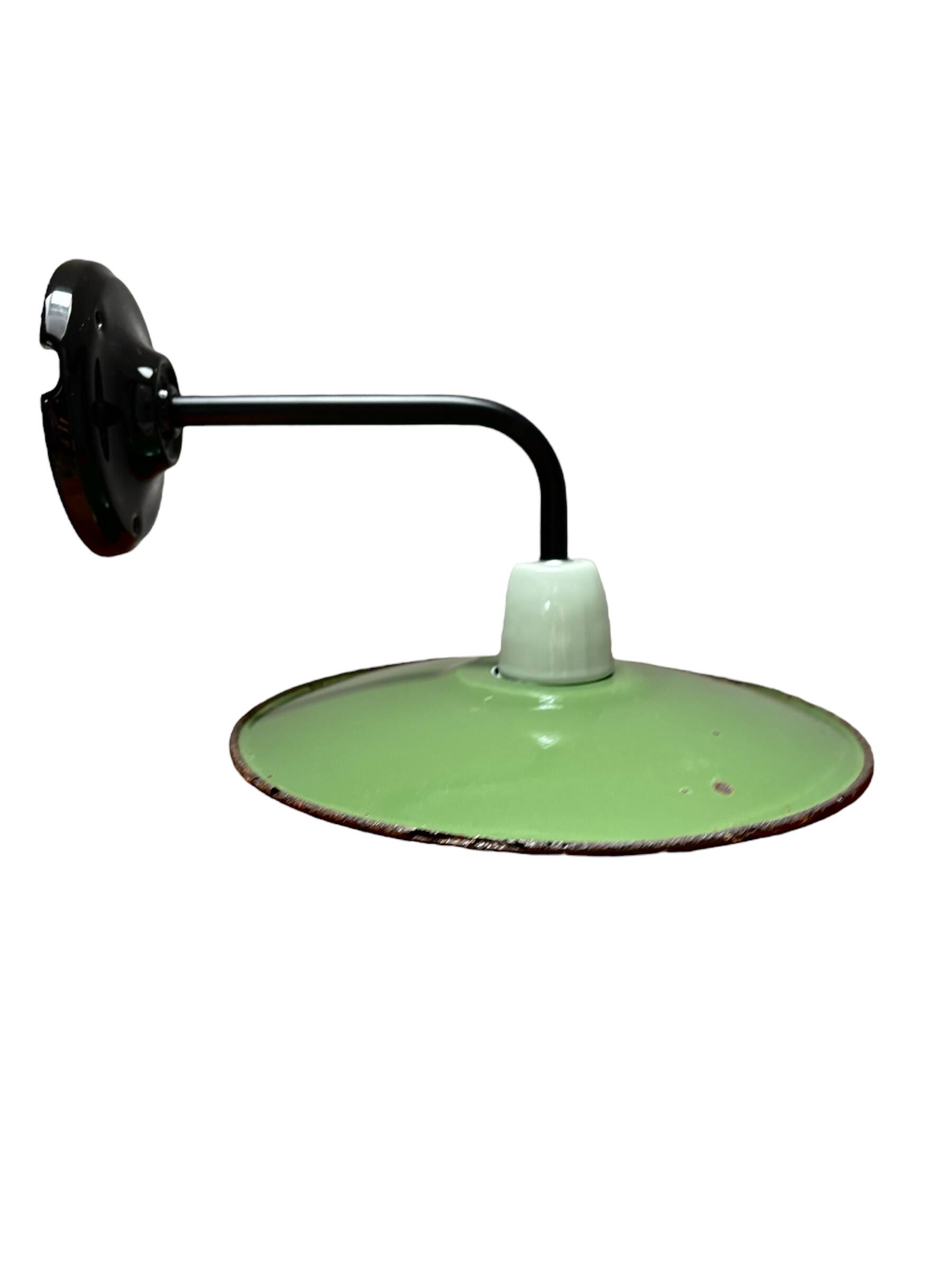 Vintage enamelled sheet metal wall light