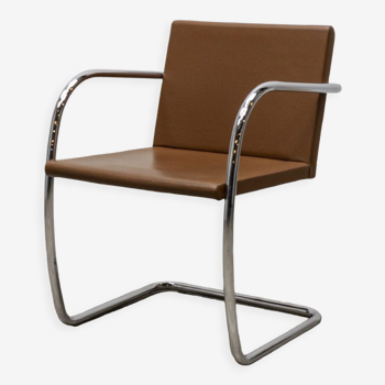 BRNO chair from the Knoll brand in brown leather