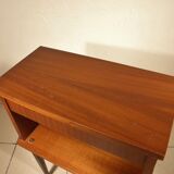 Bedside table feet spindles