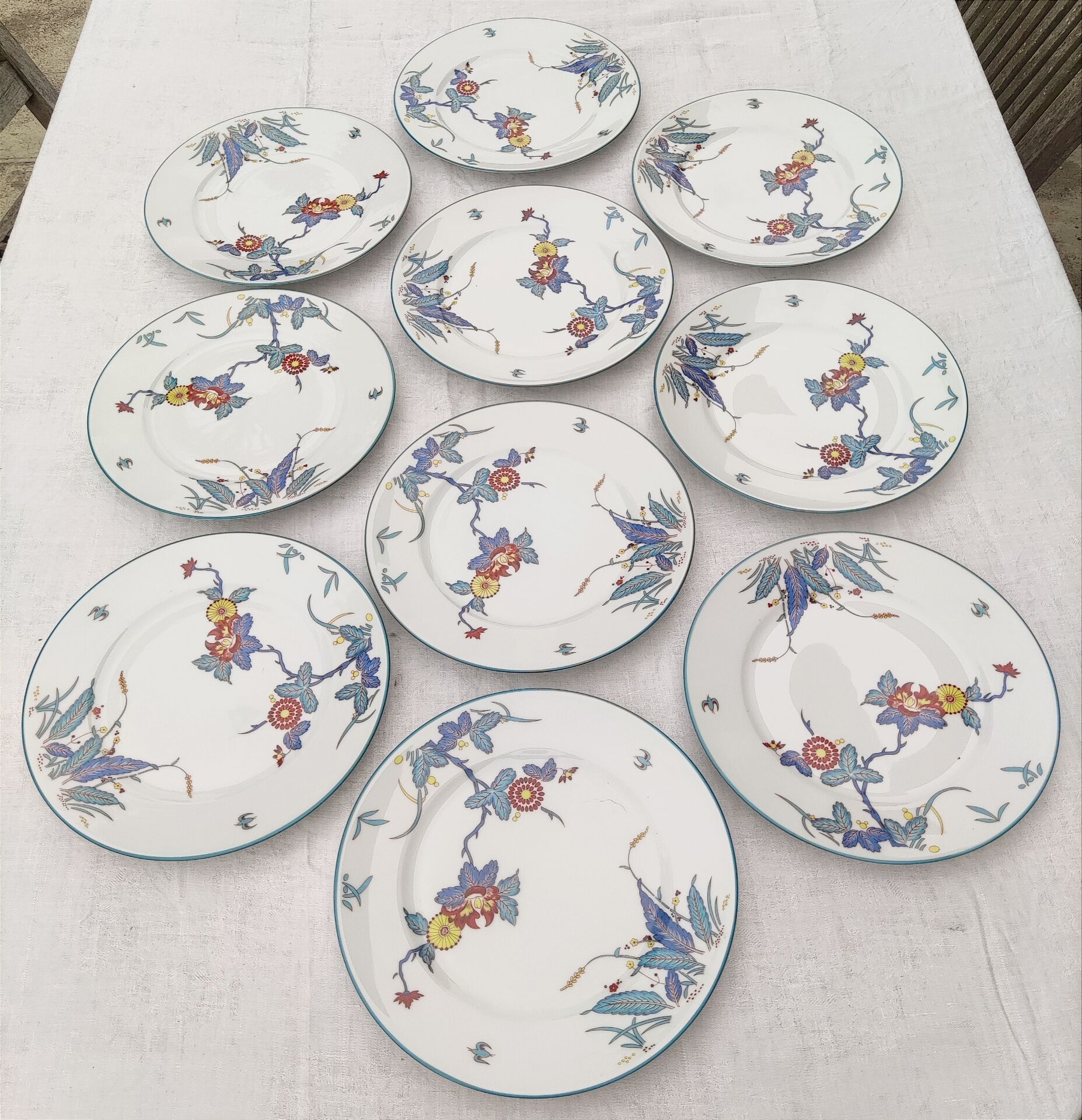 10 flat plates in Limoges porcelain - Haviland