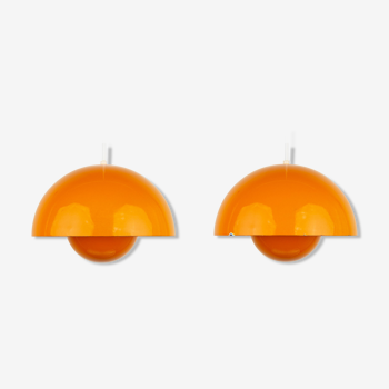 Pair of Danish vintage pendant lamps Flowerpot by Verner Panton, Louis Poulsen, 1968