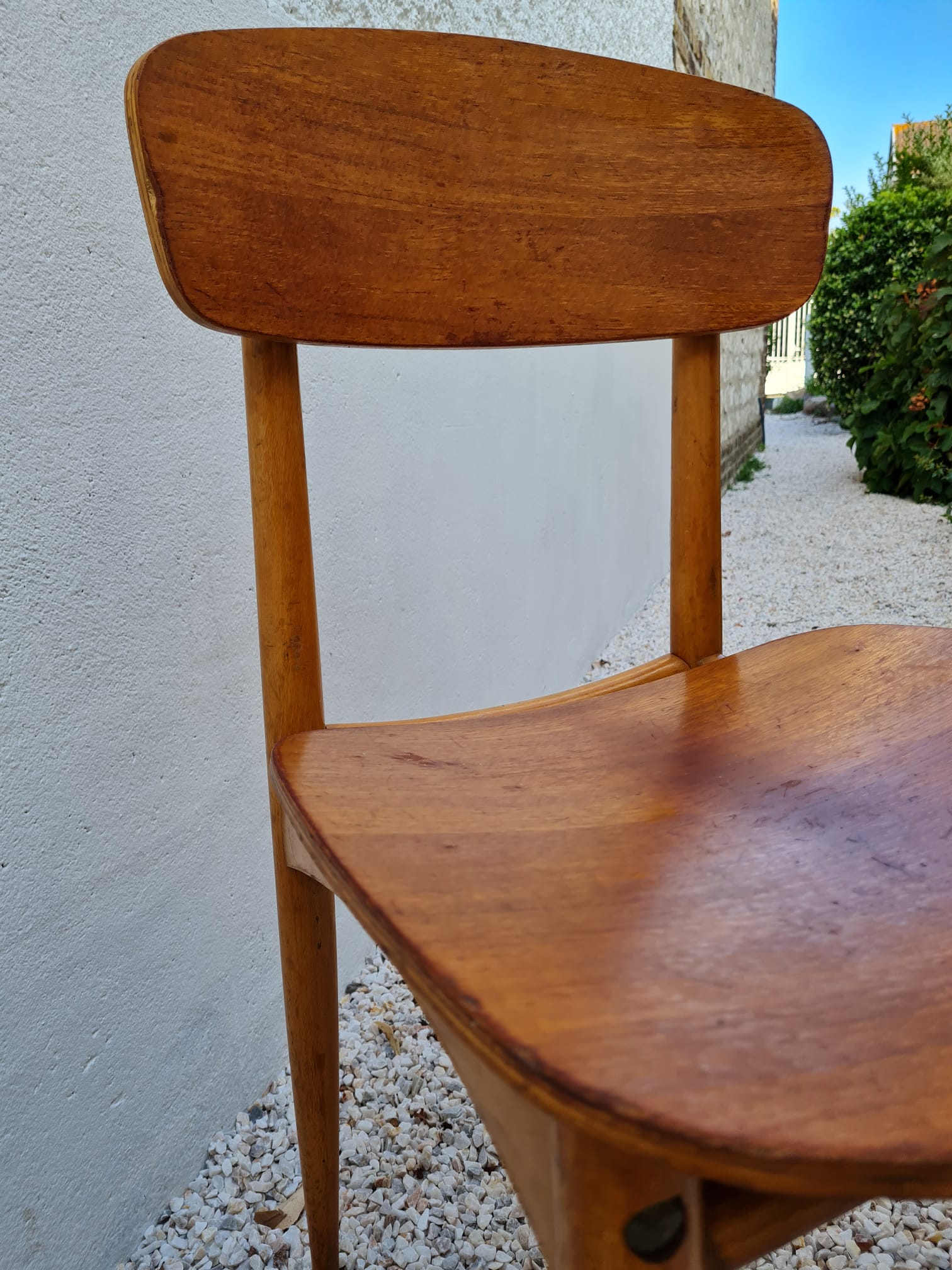 Scandinavian chair Stella