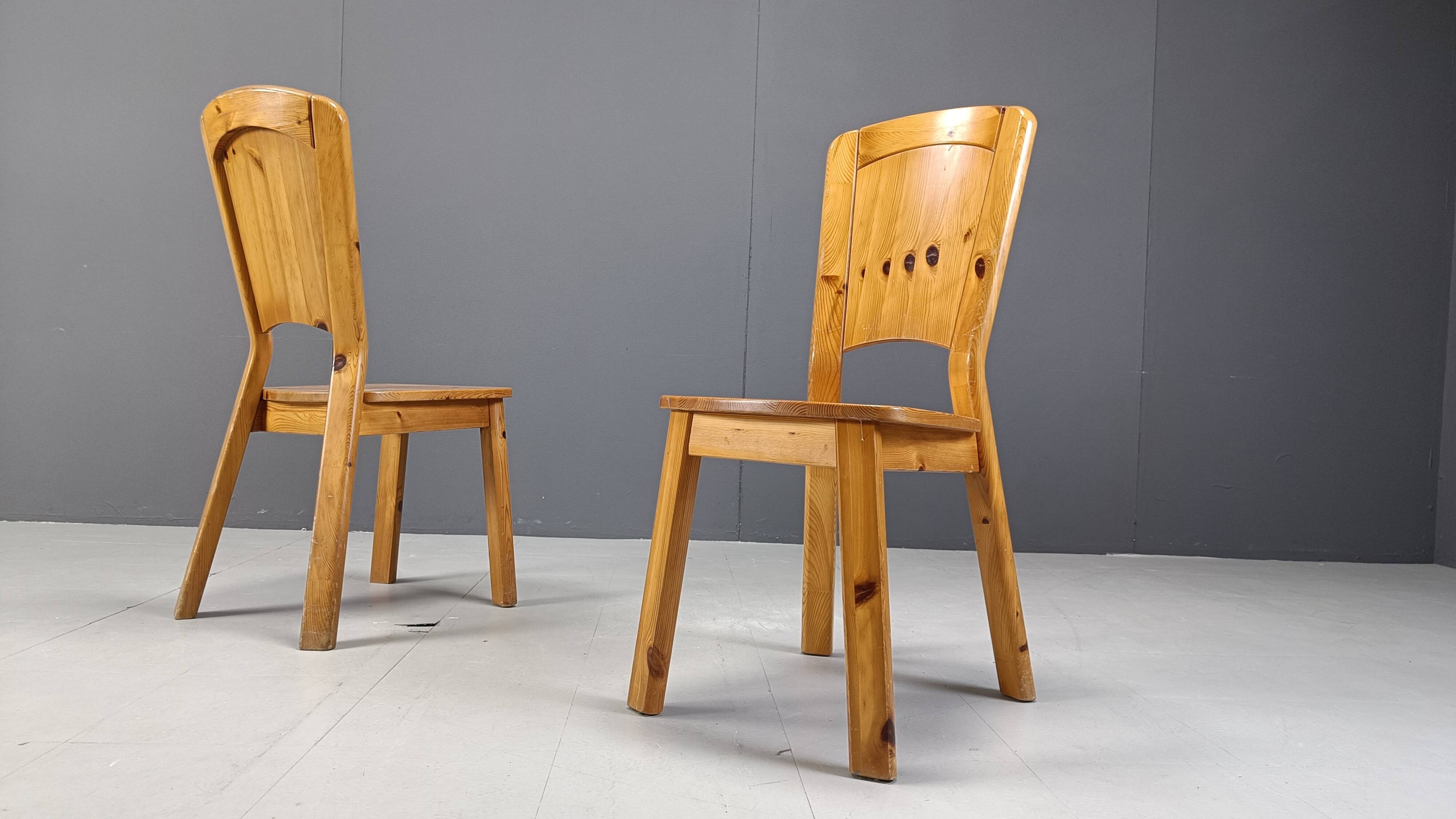 Vintage pine wood dining chairs - 1970s