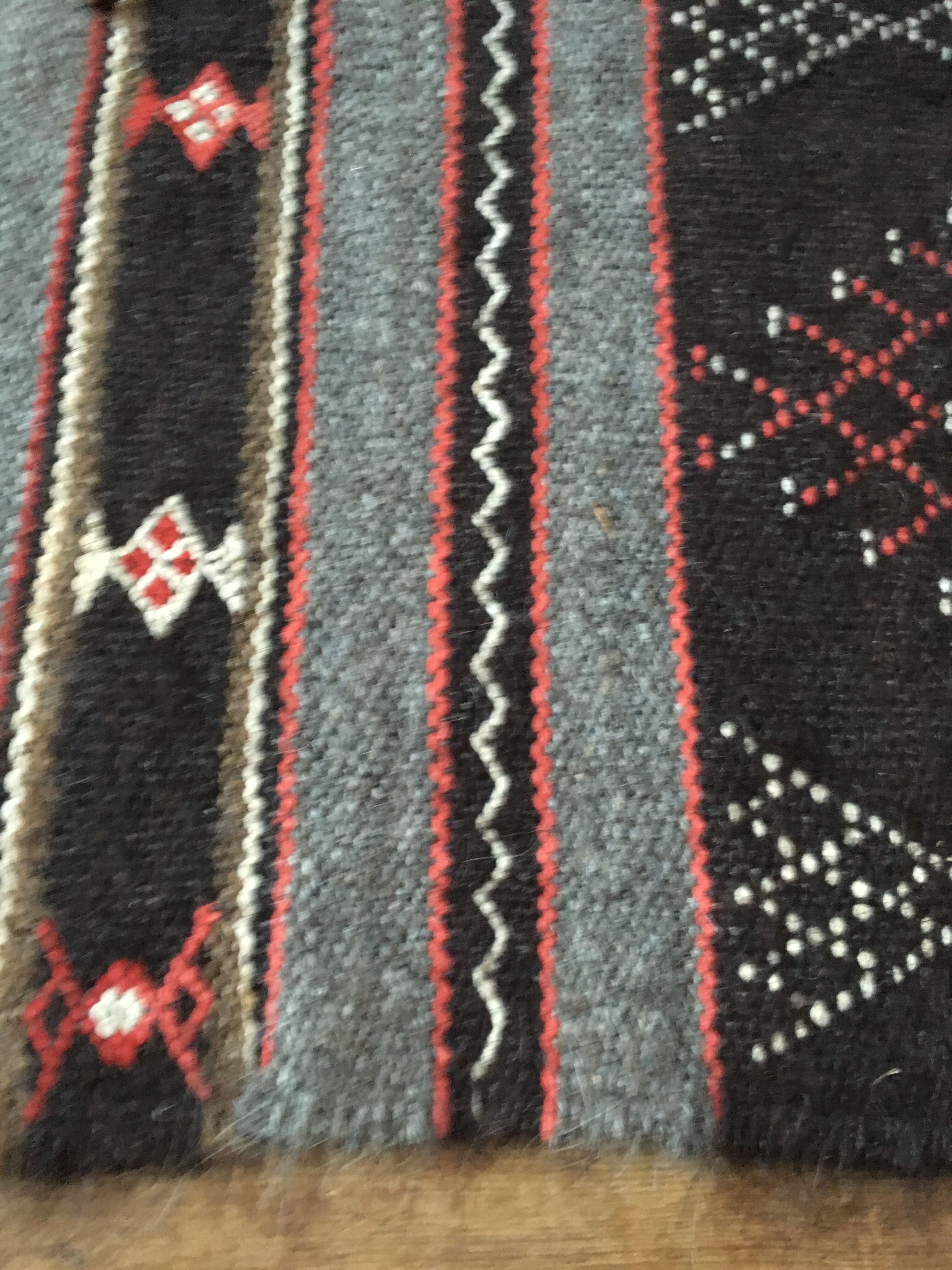 Handmade Berber carpet 83x135cm