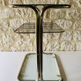 Table d'appoint en verre et laiton avec porte revues, circa 1970