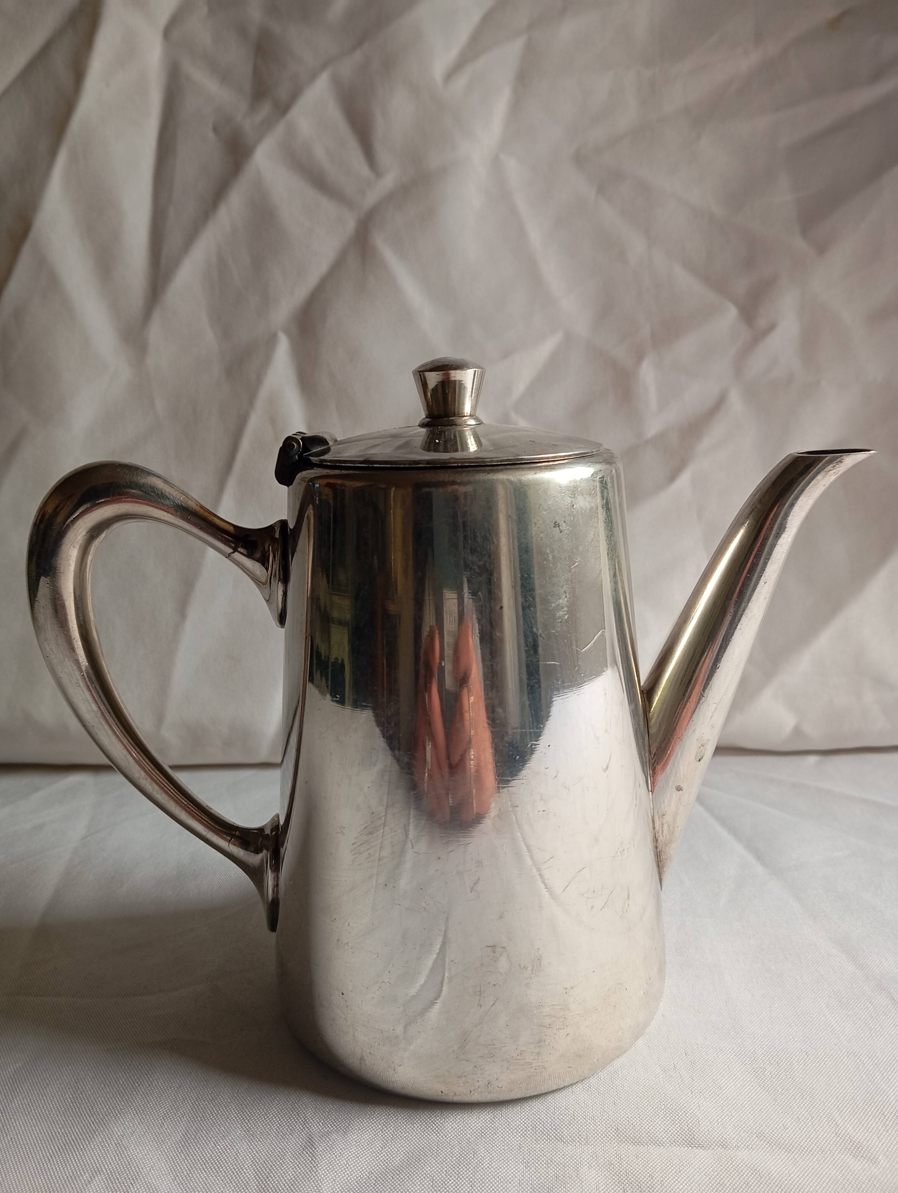 Théière en métal argenté Christofle