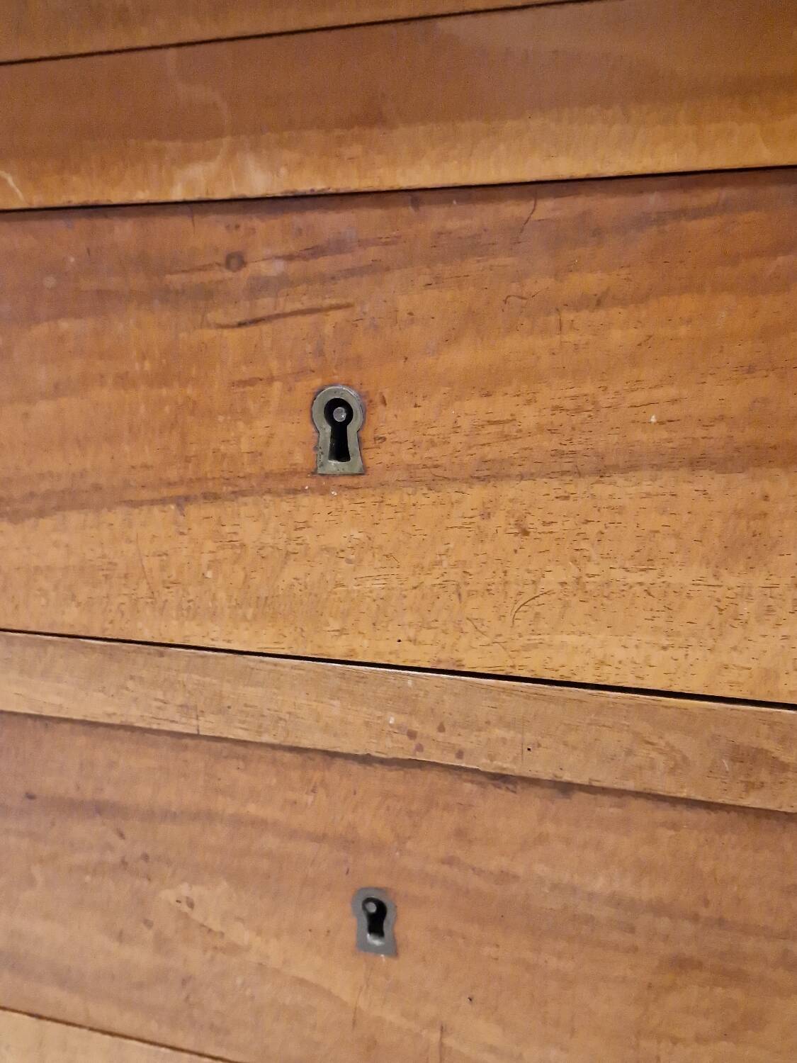 19th century walnut chest of drawers