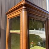 Vitrine en noyer