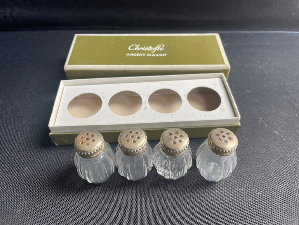 Box of Christofle salt and pepper shakers – solid silver