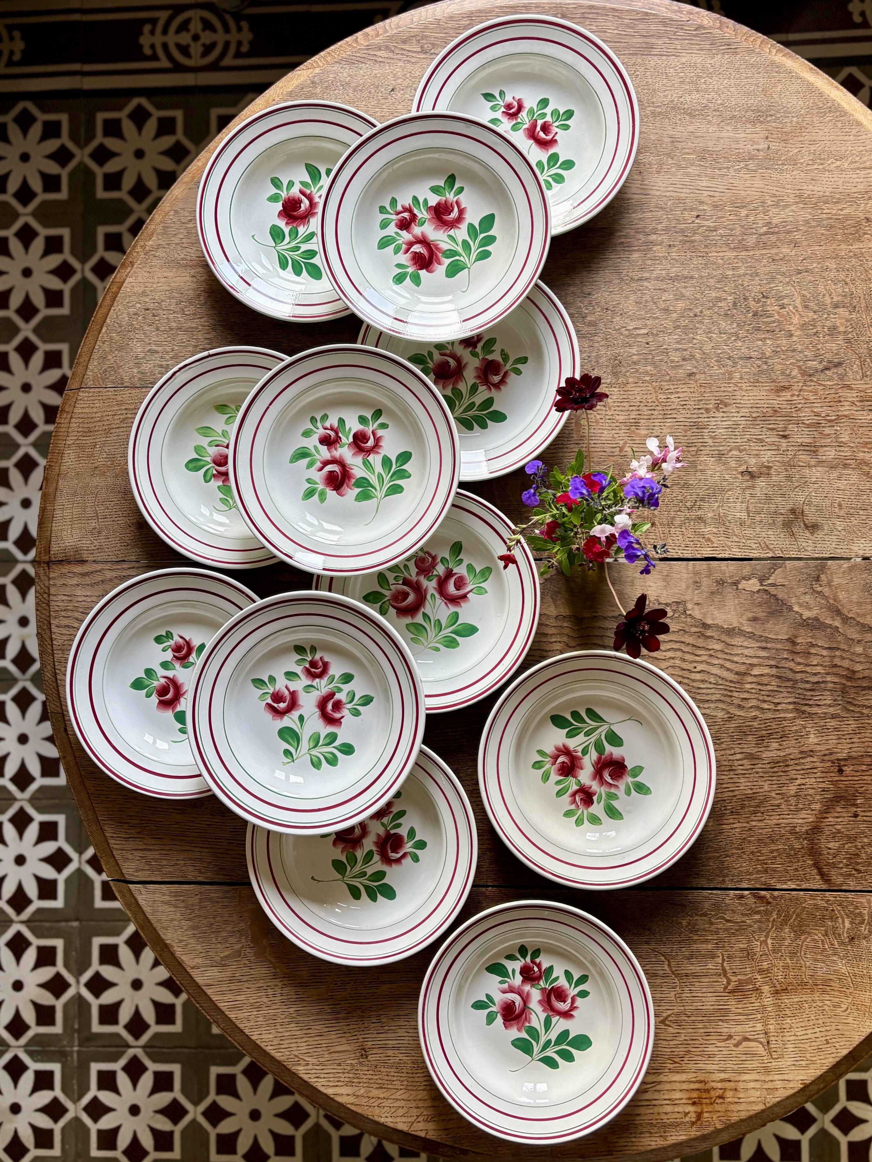Set of 12 vintage soup plates - Les Roses -