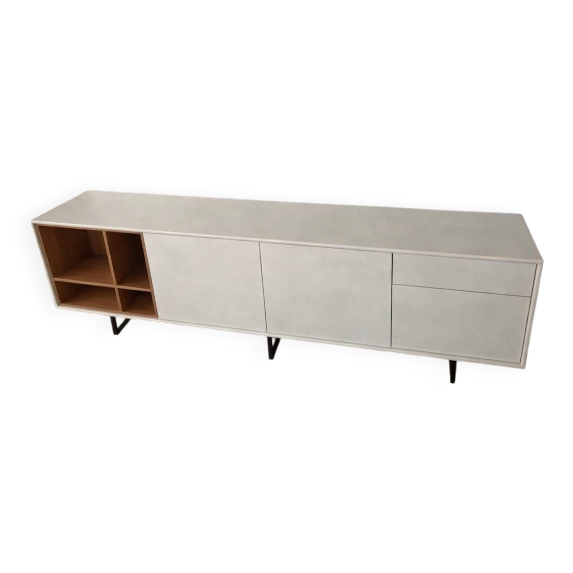 Enfilade design Trekku – contemporary piece with Scandinavian inspiration