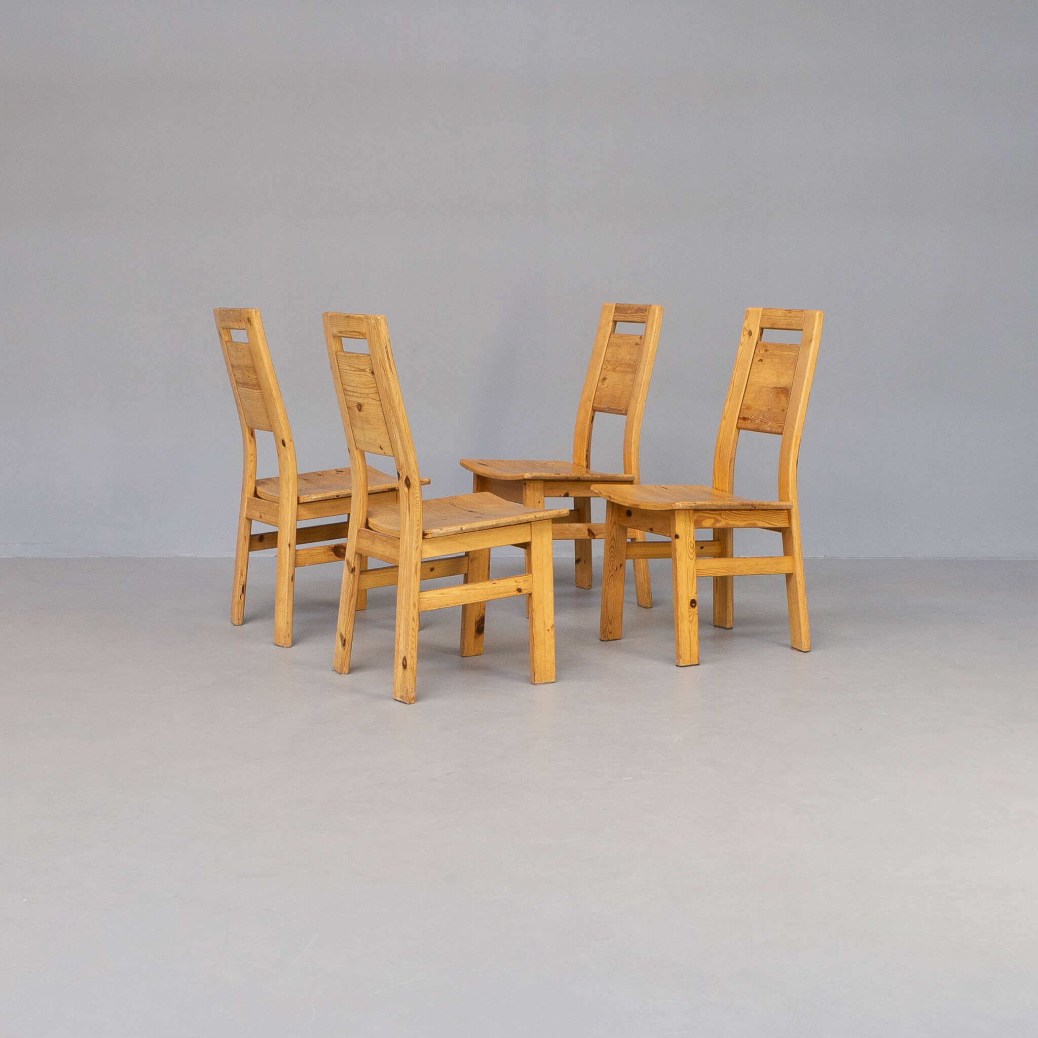70s pine wooden dining chair set/4