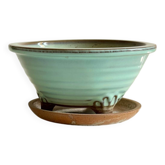 Vintage ceramic tripod pot and saucer