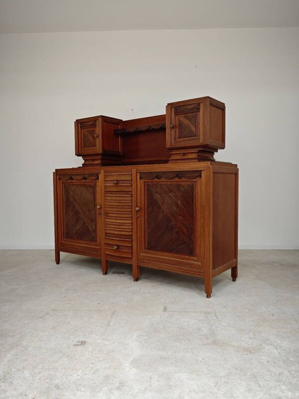Buffet haut art and craft Art déco français en bois blond 1950 1960