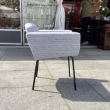 Fauteuil modèle “conseil” de Pierre Guariche édition meurop