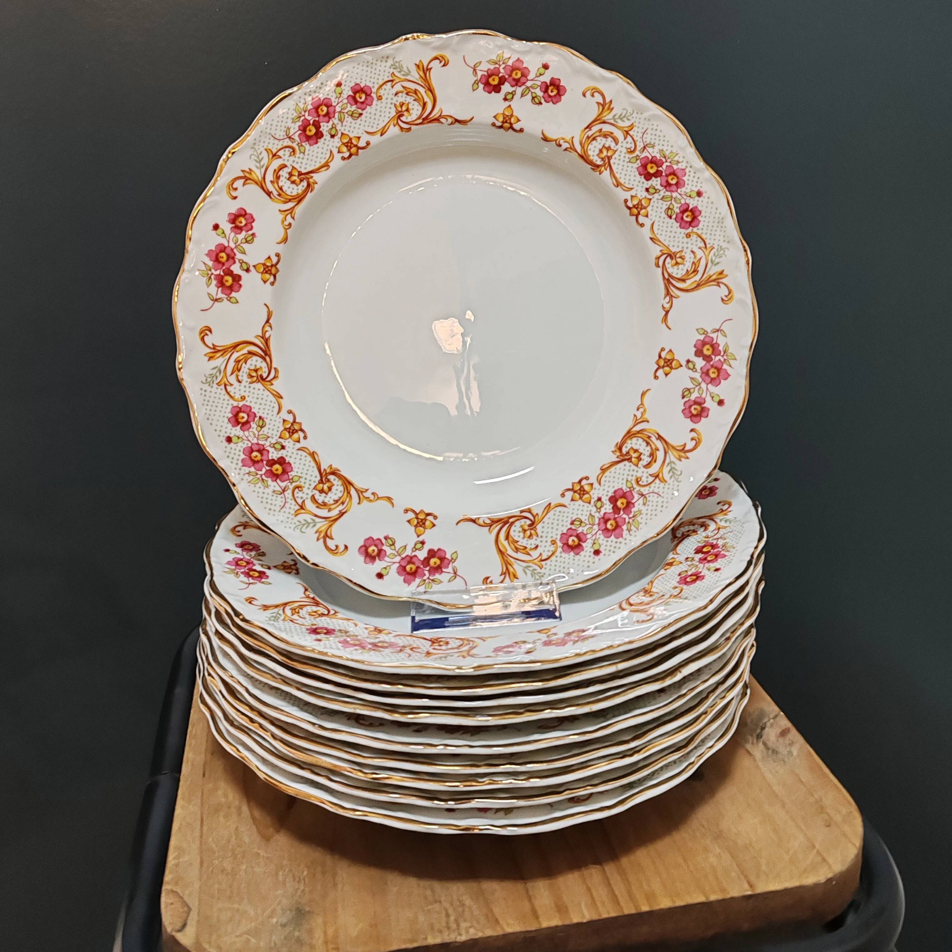 Deep porcelain plates from Digoin
