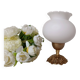 Lampe en bronze et opaline