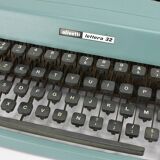 Lettéra 32 typewriter, Olivetti