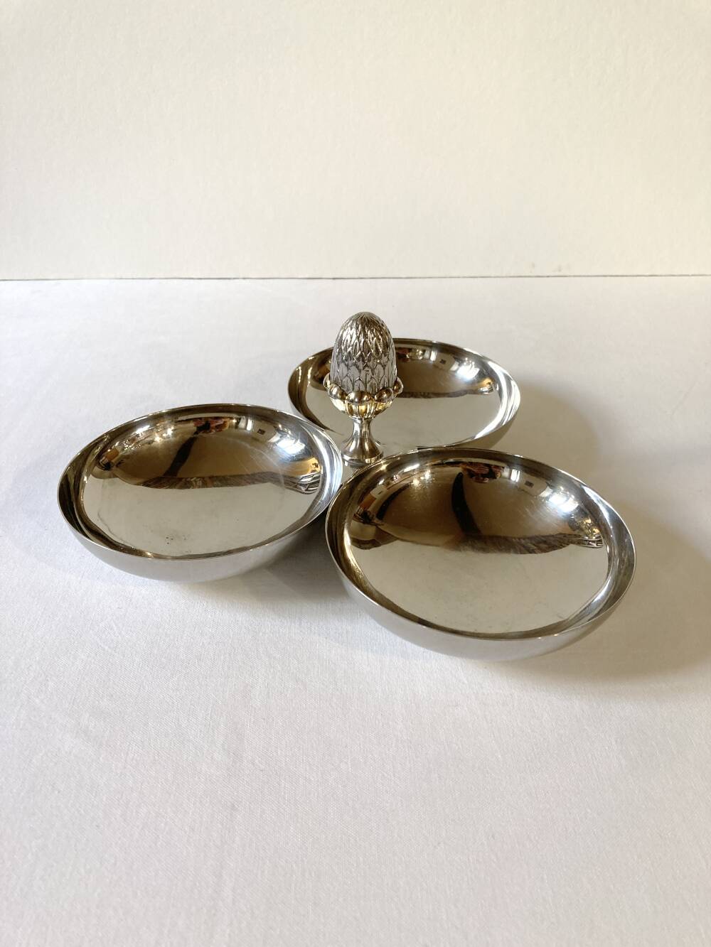 Silver-plated aperitif server / metal beggar, pine cone handle