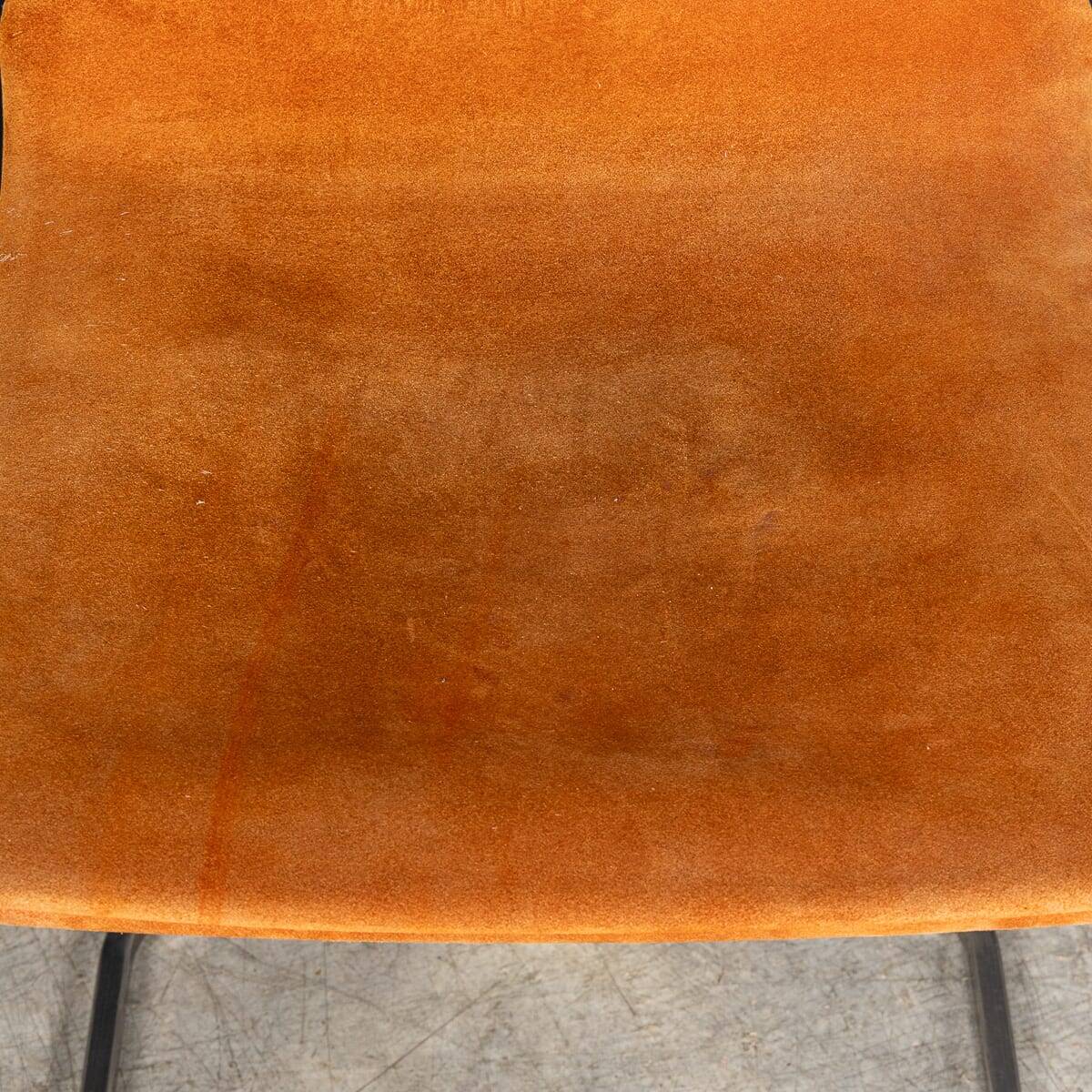 Ensemble de salle à manger italien vintage des années 20 en suede orange par willy rizzo c.1970