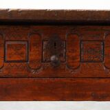 Oak hand-carved side table in wabi wabi style, Spain, 17th Century