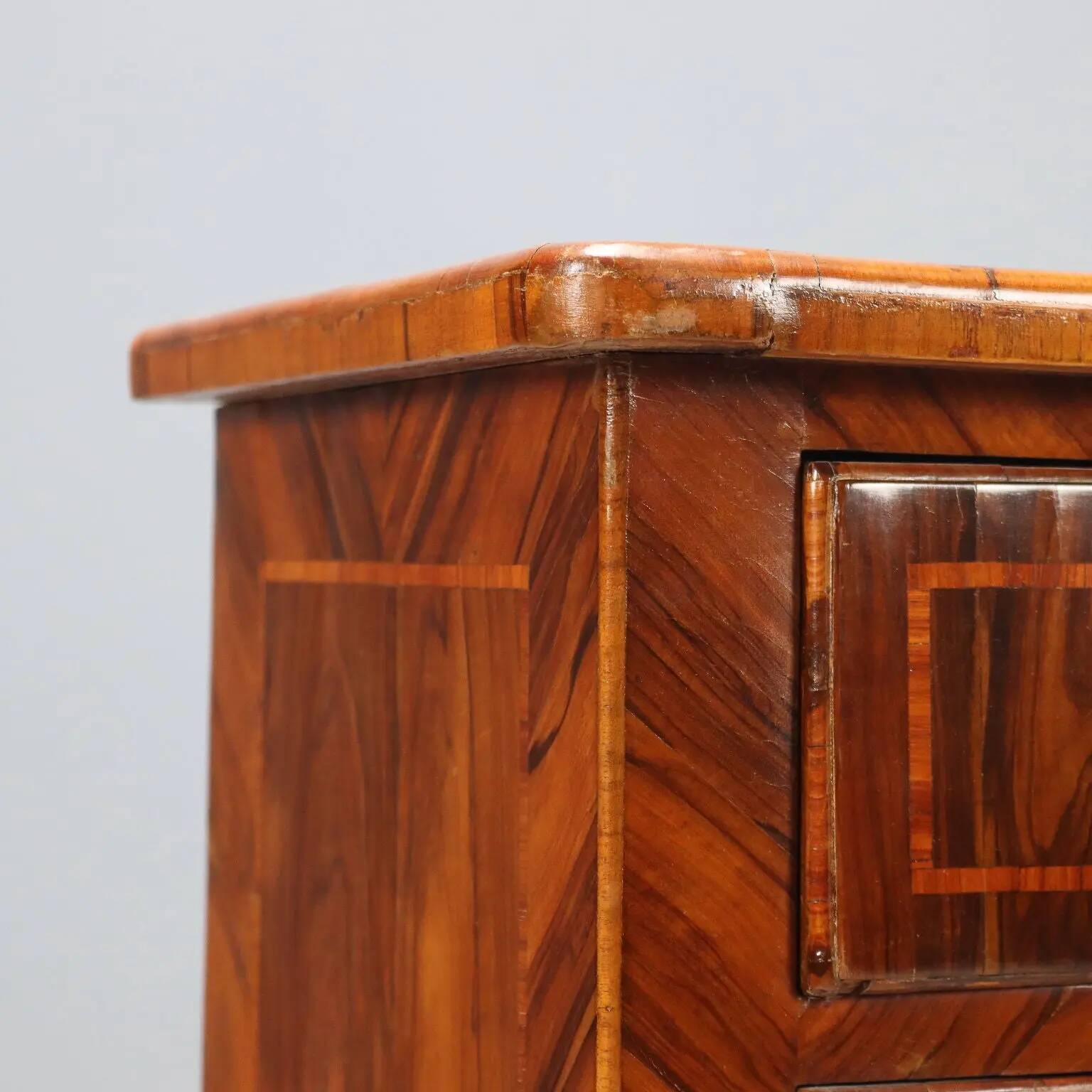 Antique baroque bedside table in rosewood, 18th century.